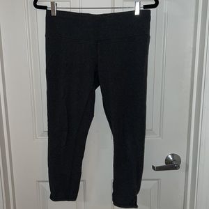 Lululemon Athletica leggings size 6 gray